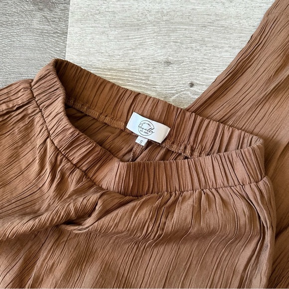 Muna Pant Set - Picture 6 of 9